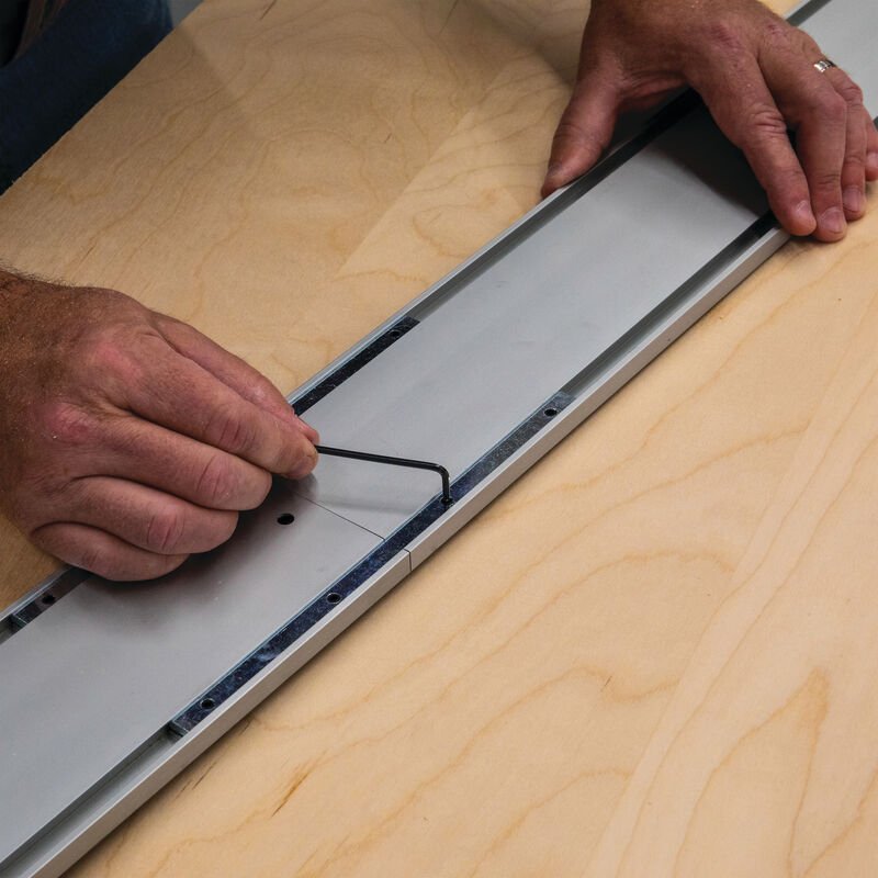 Kreg Straight Edge Guide Extension 610 mm (2 ft.) KMA4600 - The ToolBox Scotland