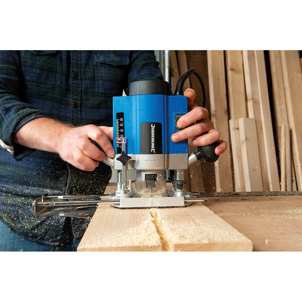 Silverline DIY 1020W Plunge Router 1/4in - The ToolBox Scotland