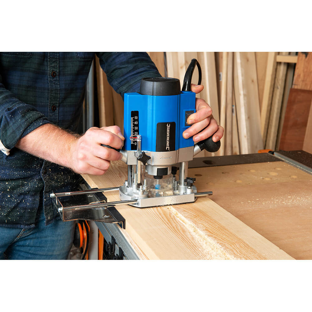 Silverline DIY 1020W Plunge Router 1/4in - The ToolBox Scotland